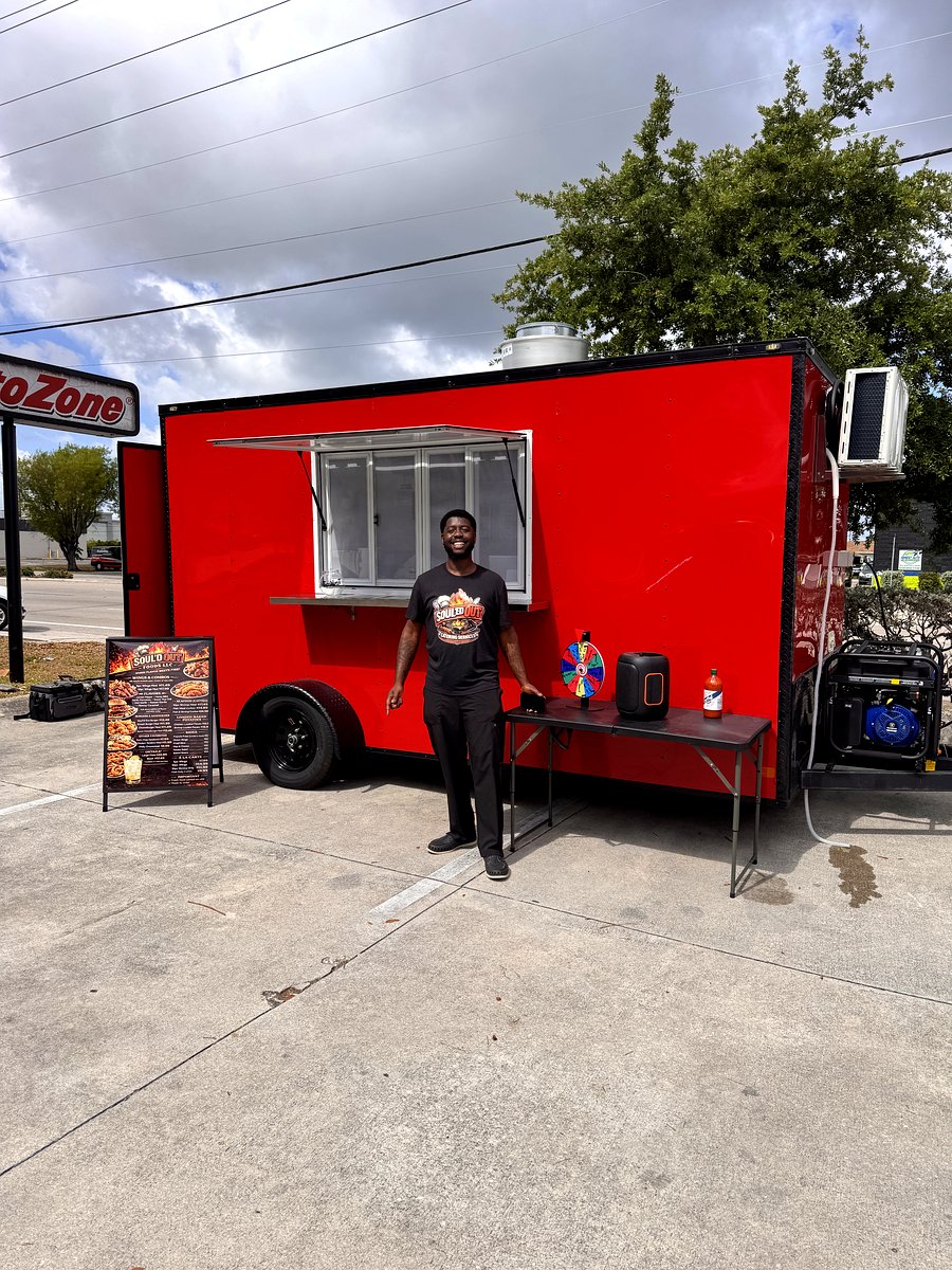 Demarquis Davis with Soul'd Out Foods truck